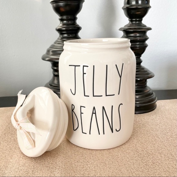 🆕Rae Dunn Ceramic JELLY BEANS Canister Jar - Picture 2 of 3